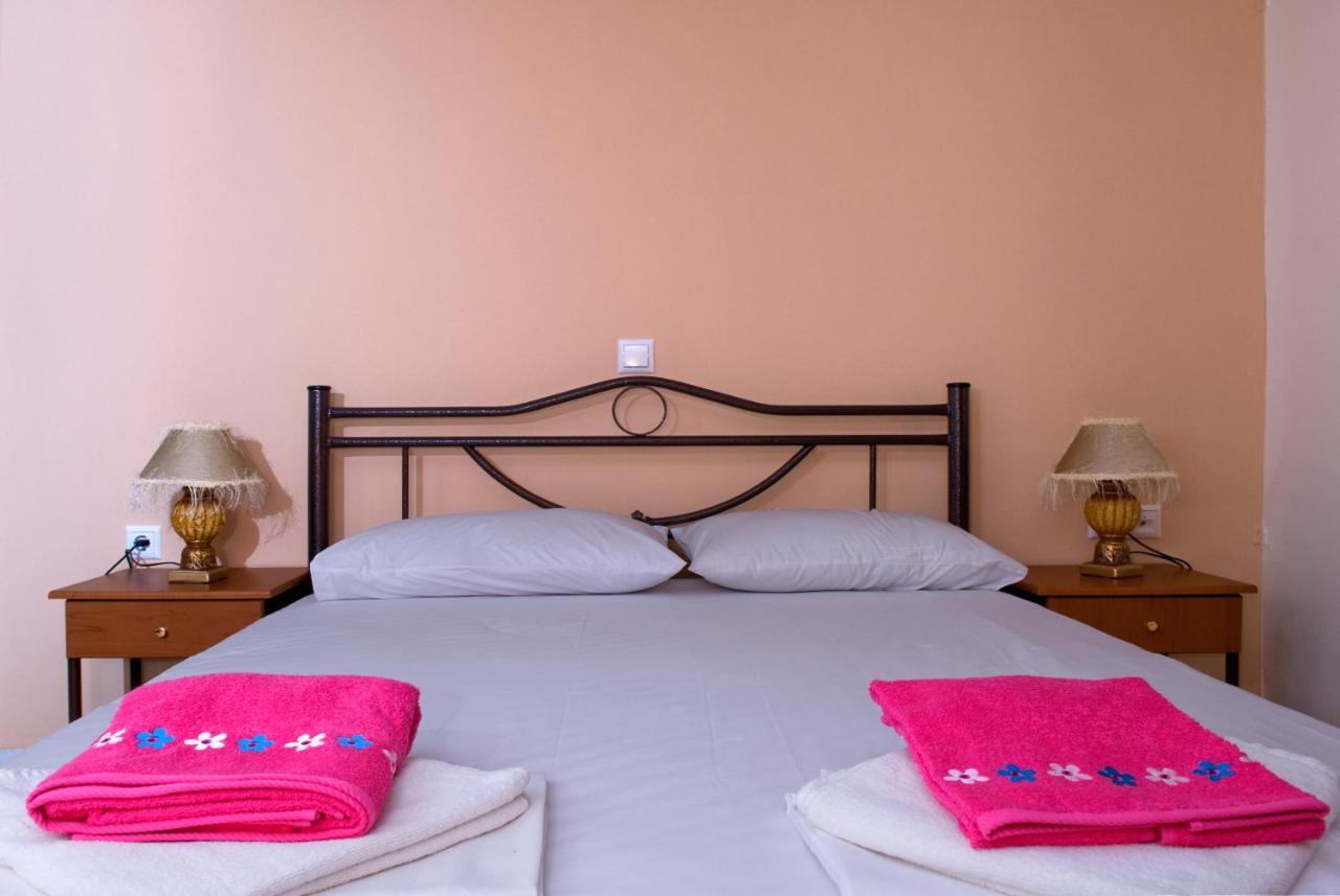 Christina Apartments Panormos  Ngoại thất bức ảnh